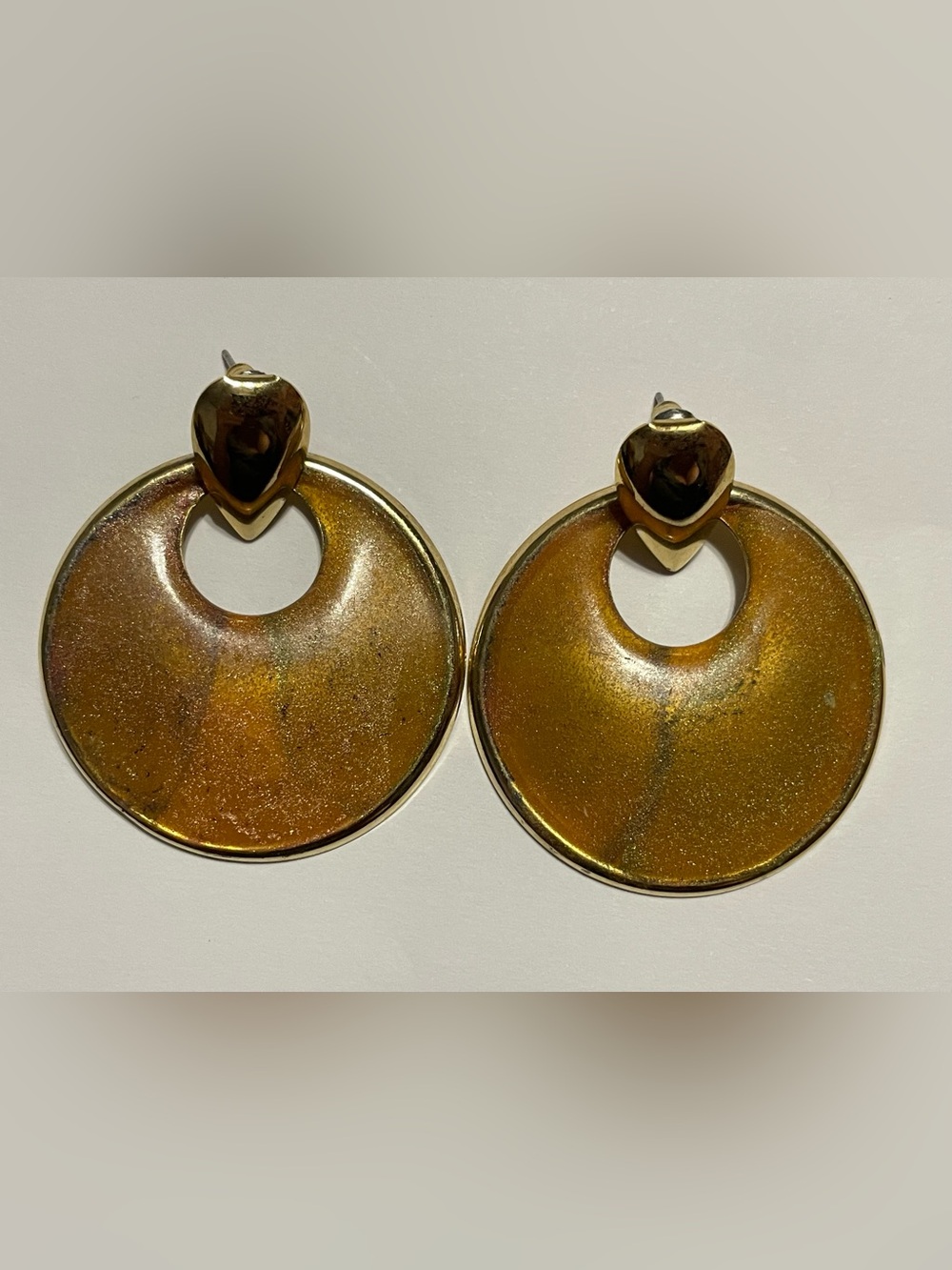 Vintage Enamel Gold Tone Pierced Earrings #9203 - Picture 1 of 6